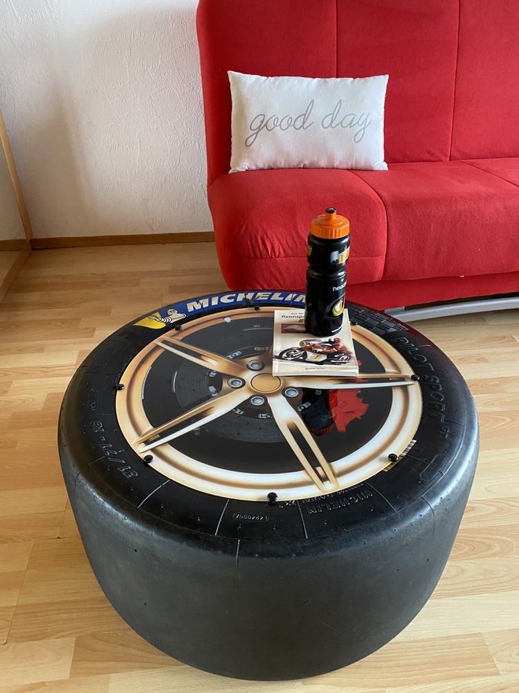 Beistelltisch Rennslick - Felge gold