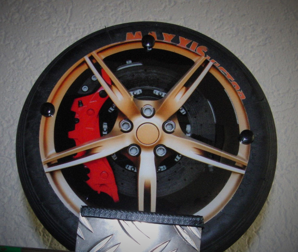 Dekoaufsteller Mini Rennslick Formel 1 DTM - Felge mit Carbonbremse