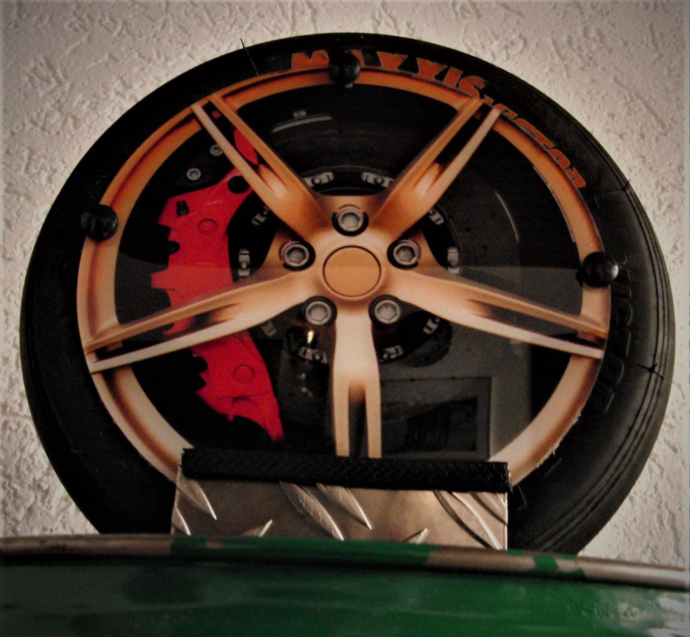 Dekoaufsteller Mini Rennslick Formel 1 DTM - Felge mit Carbonbremse