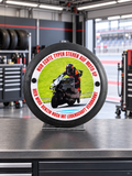 Motorsport-Dekoration mit echtem Racing-Charakter das ideal Rennsport Geschenk